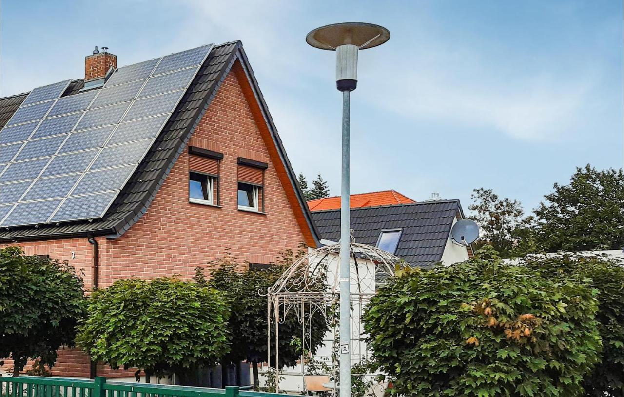 Amazing home in Neubrandenburg with WiFi&3 Bedrooms Buitenkant foto