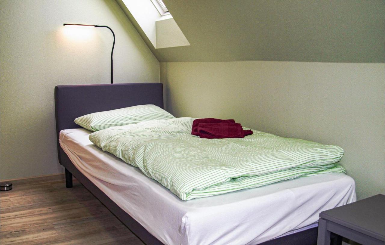 Amazing home in Neubrandenburg with WiFi&3 Bedrooms Buitenkant foto